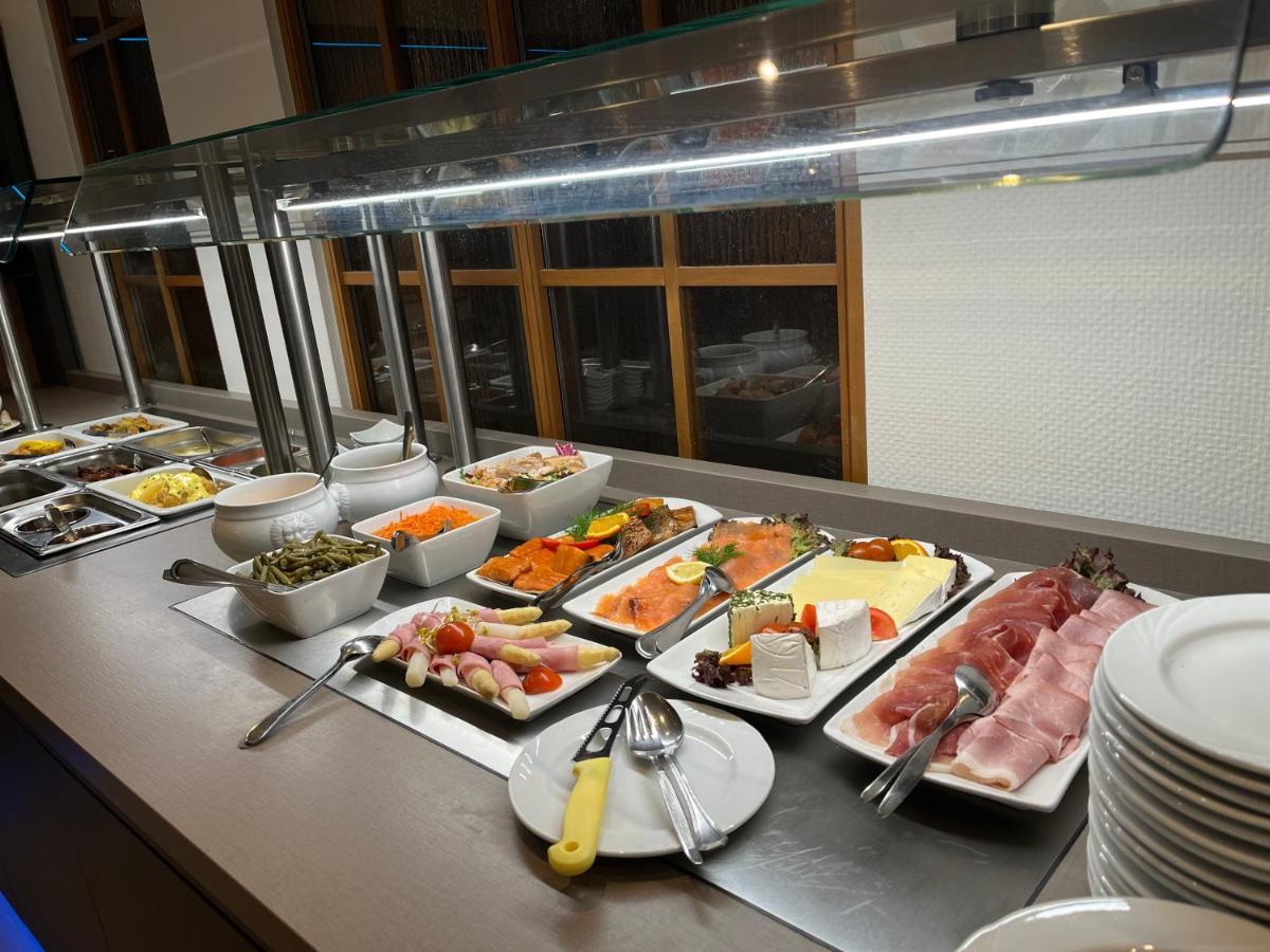 Hotel 바트즈위스케나흔 외부 사진
